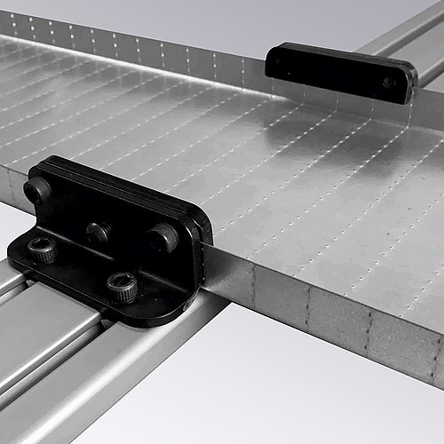 2299.69.10.30 Svislé upevnění žlabu